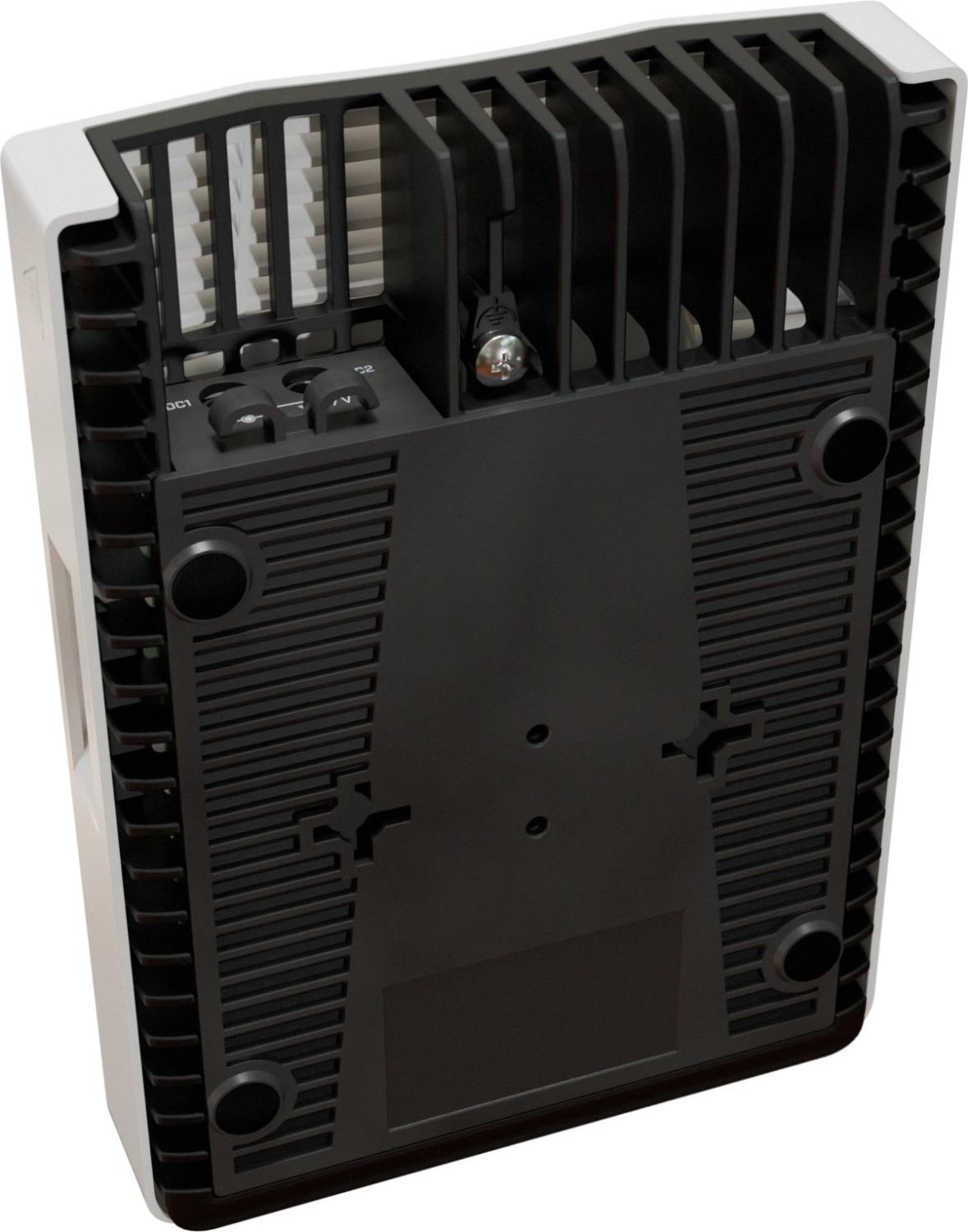 Коммутатор MikroTik CRS304-4XG-IN 1x1Гбит/с 4x10Гбит/с 1PoE управляемый