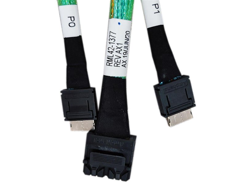 Кабель Amphenol RML42-1377 2х HD MiniSAS (SFF8643) to 2х OCuLink (SFF8611), 90cm