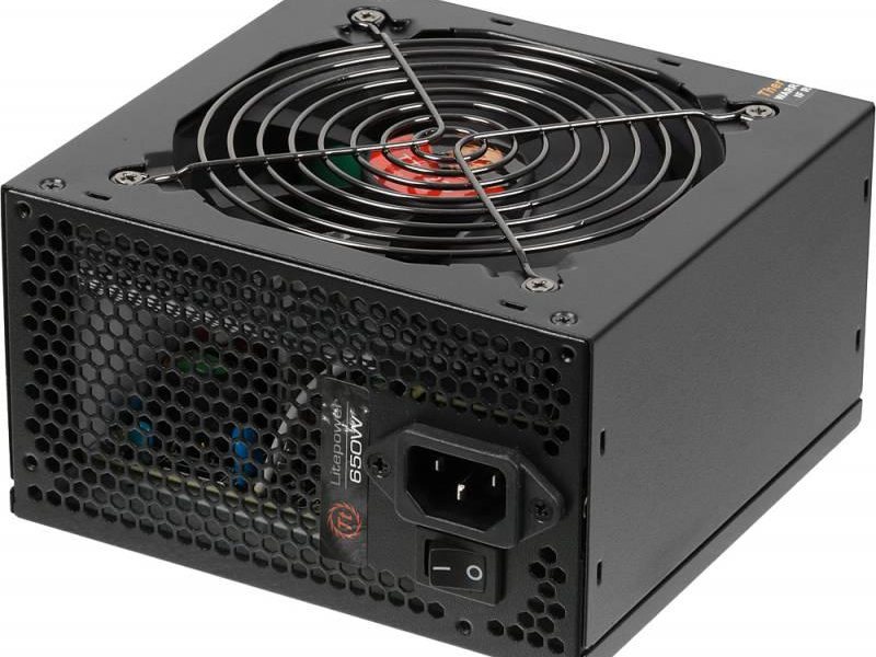 Блок питания Thermaltake ATX 650W Litepower (20+4pin) APFC 120mm fan 5xSATA RTL