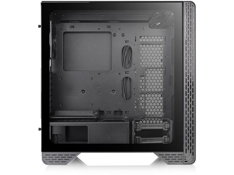 Корпус Thermaltake S300 TG черный без БП ATX 6x120mm 6x140mm 3x200mm 2xUSB2.0 1xUSB3.0 audio bott PSU