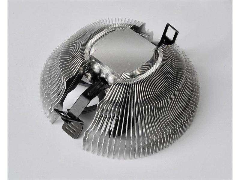 Кулер для процессора/ CPU Cooler PCCooler E80 (65W, 3-pin, 42mm, Al/Cu, -mm, 1x80mm, 29.61CFM, 22dBA, 2000RPM, S: 1851/1700/1200/115X, AM5/AM4, silver, black)