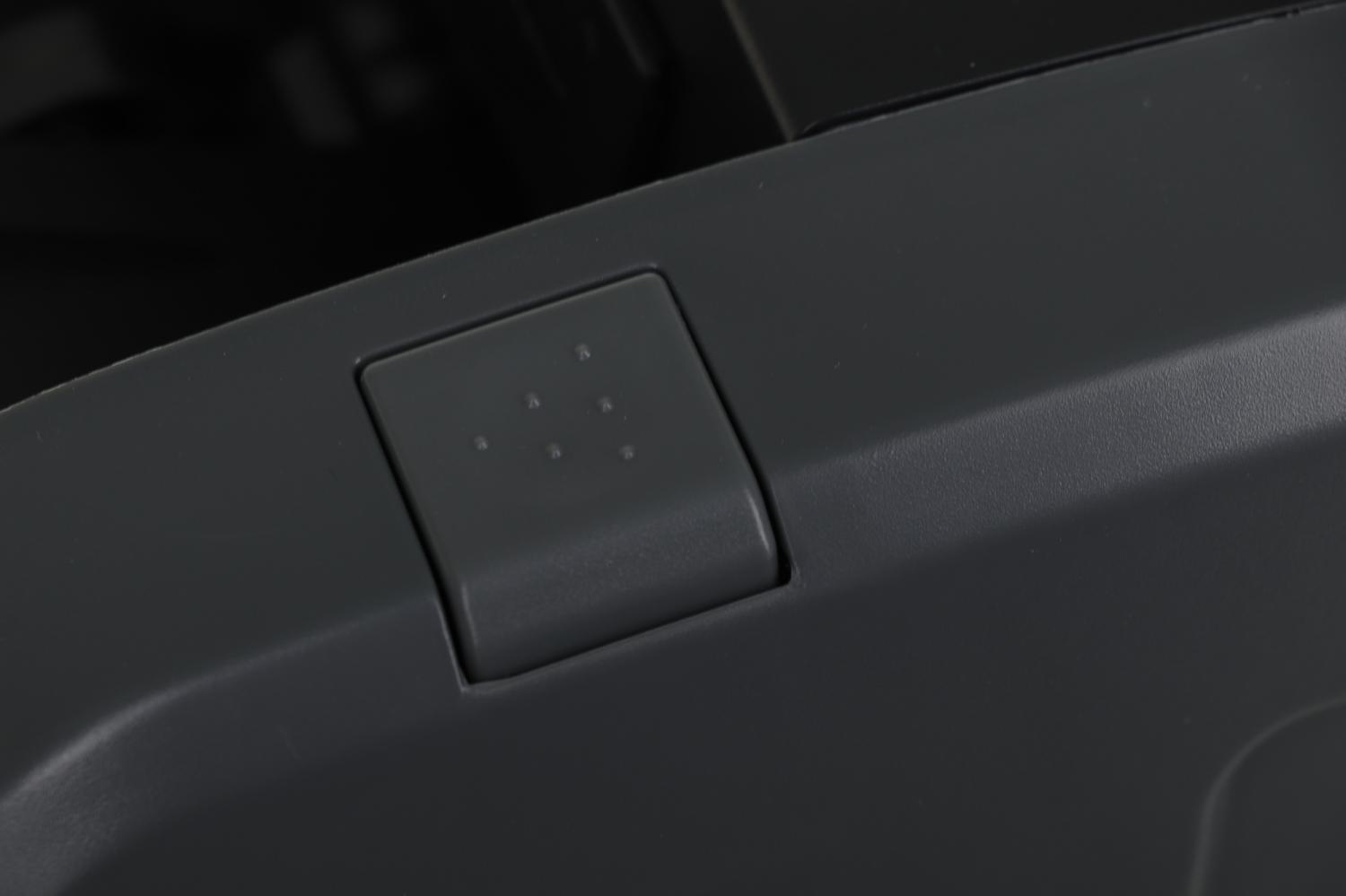 Счетчик банкнот Dors 820 S12/RUS2 мультивалютный FRZ-050968